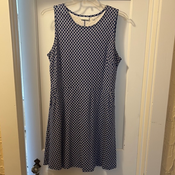 NY&Co Blue Patterned Dress - Picture 2 of 4